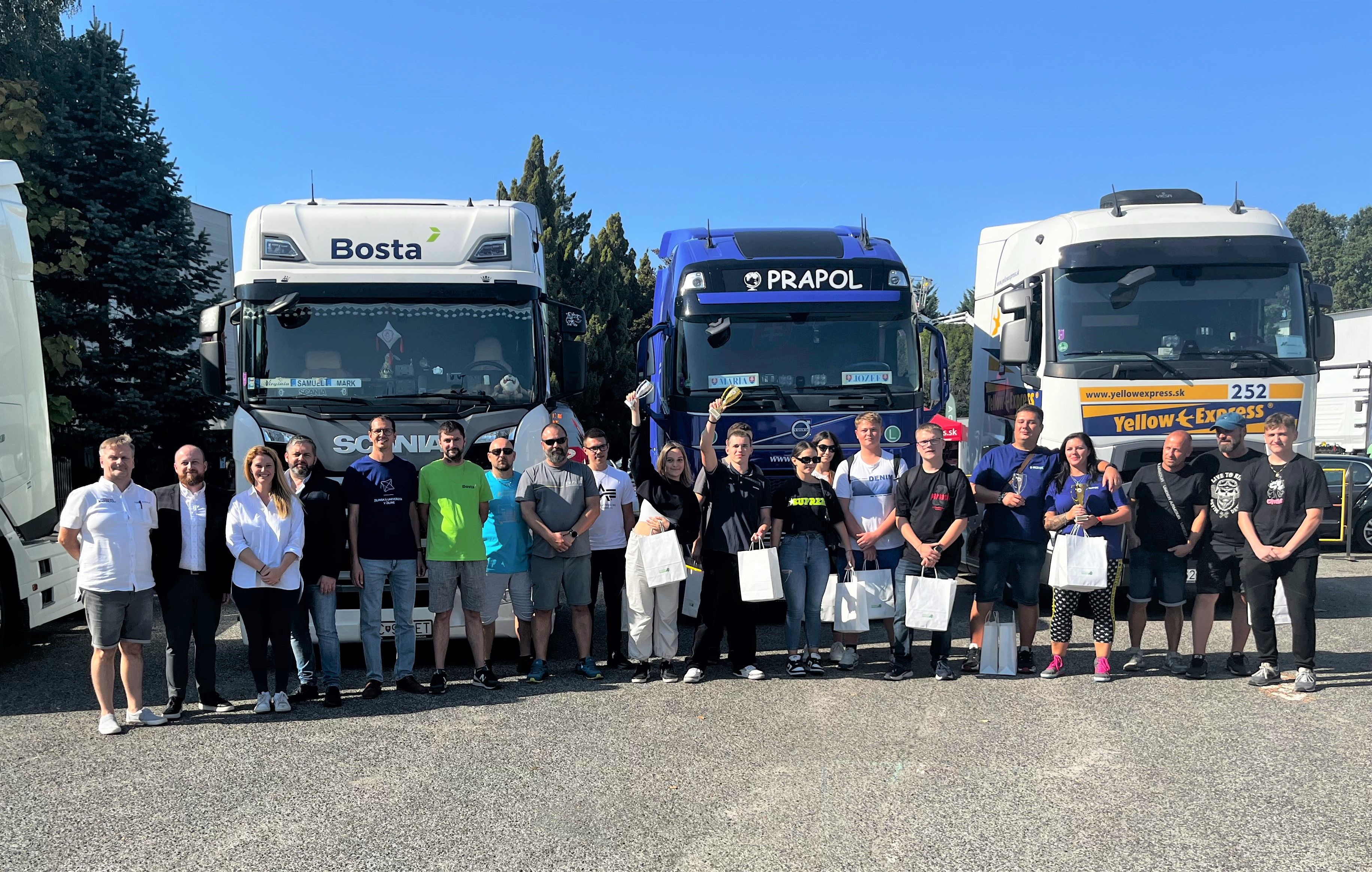 IMG_8938_upr.jpg IMG_8938_upr.jpg