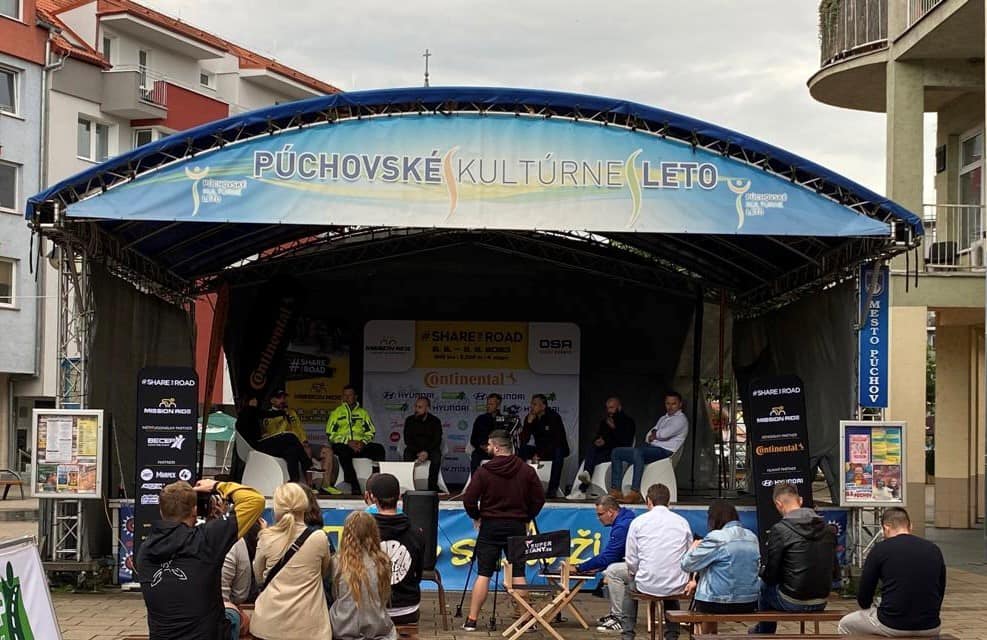 Púchov 3.jpg Púchov 3.jpg