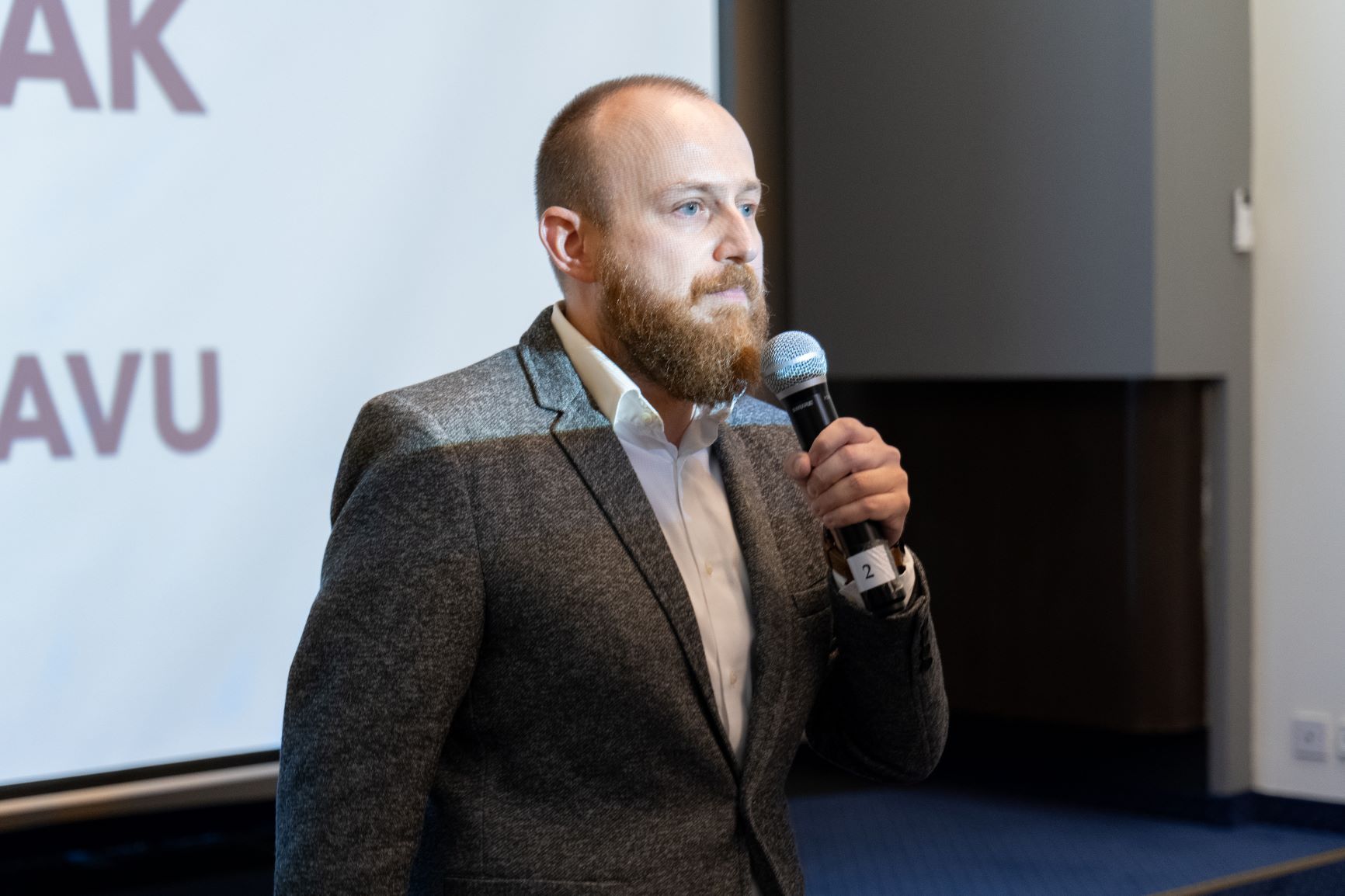 untitled-10.jpg untitled-10.jpg